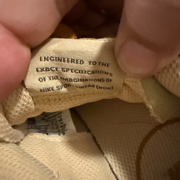 Nike Waffle Debut Womens Size 6.5 Sesame Baroque Brown Running Shoes - Picture 5 of 7